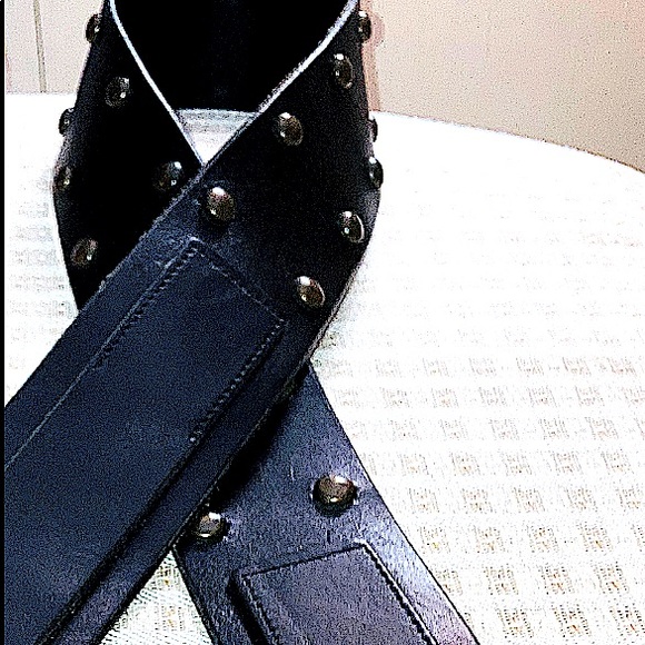 🖤 GAP Black leather studded belt - Picture 7 of 16